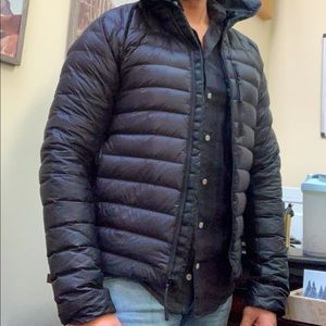 Men’s small black down North Face Jacket Puffer